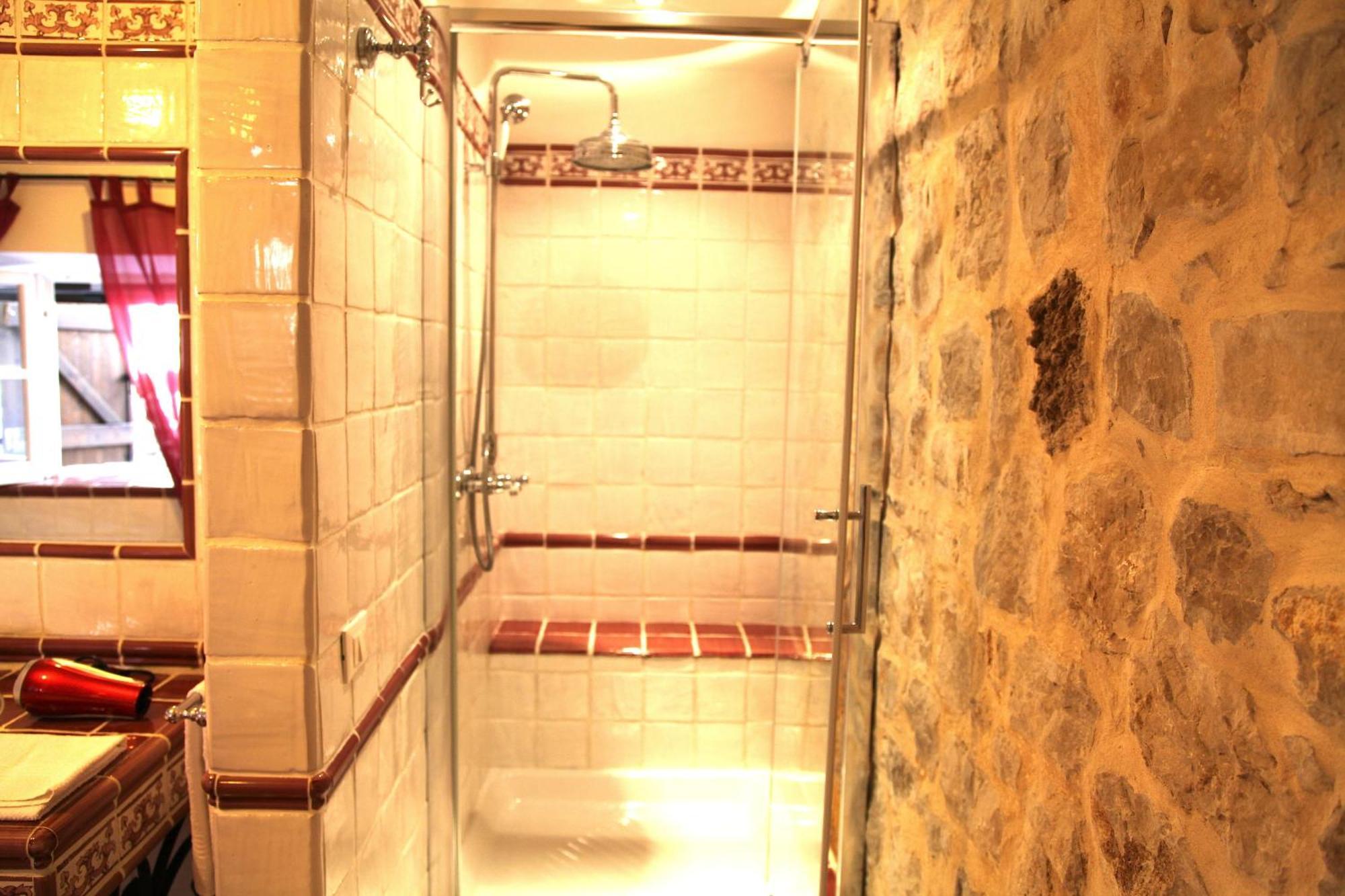 B&B H.M. Sonnino Room photo