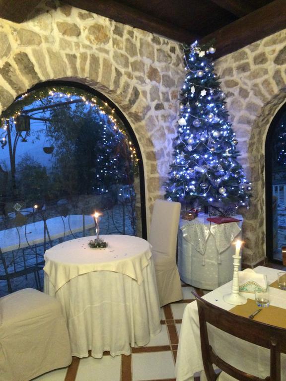 B&B H.M. Sonnino Exterior photo